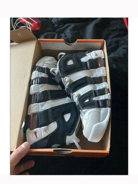 Nike Air More Uptempo 96 White Black Red Size 9 Mens